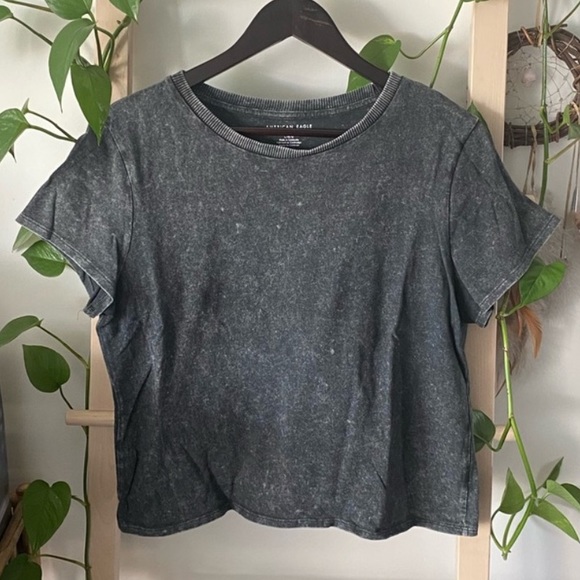 American Eagle Outfitters Tops - Heathered Grey & Charcoal Tee